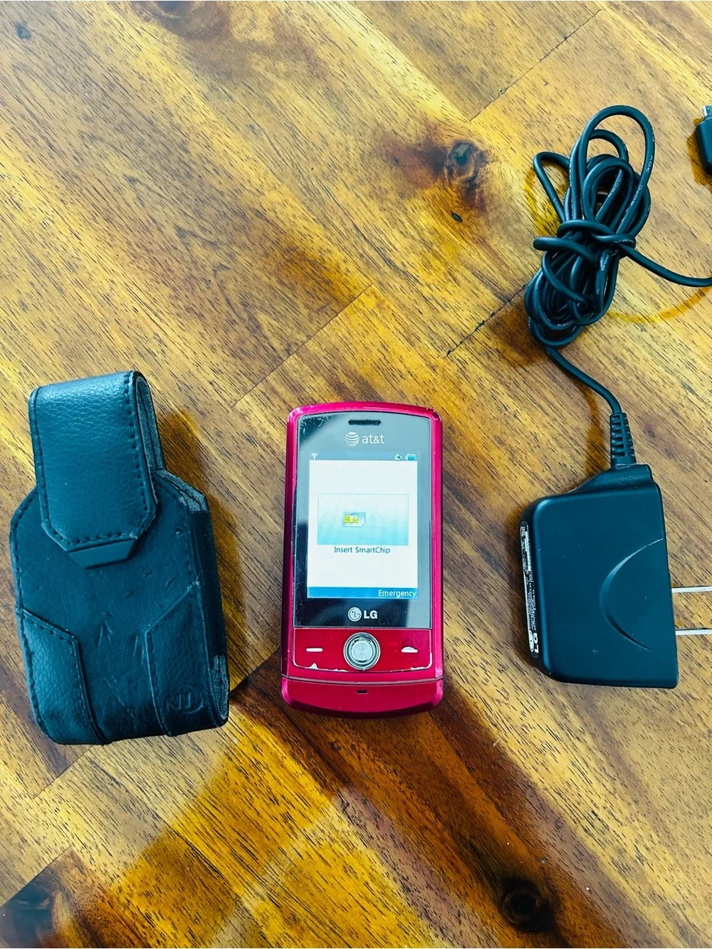 LG CU720 Red Slider Phone with Charger and Black Leather Holster